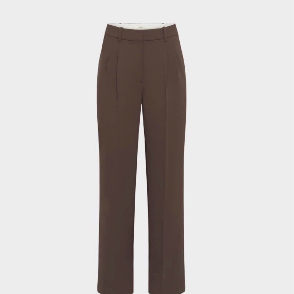 Aritzia Effortless Pants